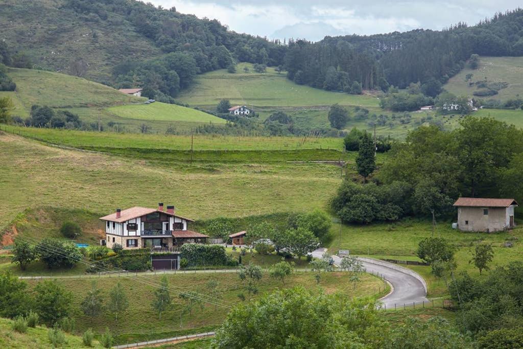 Casa rural a 10 minutos de San Sebastian Asteasu Exterior foto